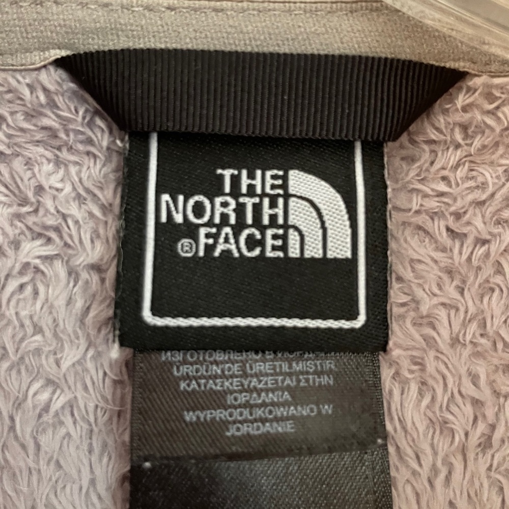 Northface (small) gray fuzzy fleece jacket. - Picture 4 of 7